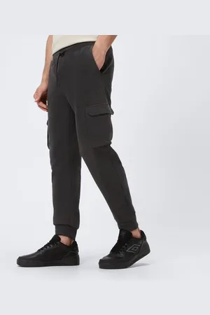 Umbro SPODNIE ESS CARGO