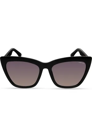 Kenneth Cole Okulary KC3007-5602B. Okulary przeciwsłoneczne, Kolor czarny. Kobieta.