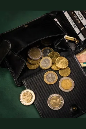 ROVICKY Kompaktowy męski skórzany portfel z RFID