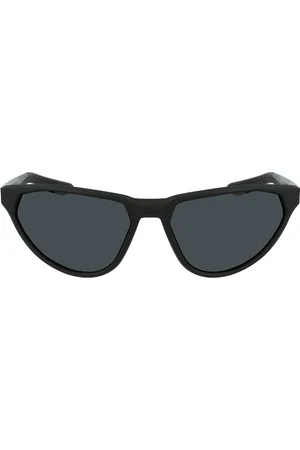 Nike Okulary MAVERICKFIER. Okulary przeciwsłoneczne, Kolor czarny. Kobieta.