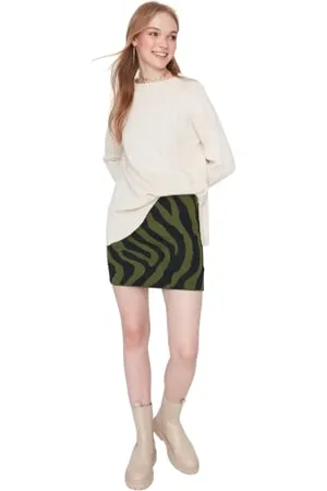 Trendyol Damska mini bodycon Basics koszulka, , M