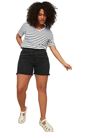 Trendyol Kobiety Plus Size Normalna talia Skinny Fit Skinny Plus Size Szorty i Bermudy, , 68