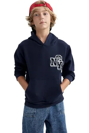DeFacto Boy