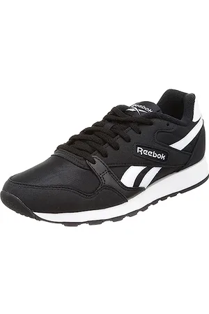 Reebok Unisex Ultra Flash Sneaker, Cblack Ftwwht Cblack, 36.5 EU