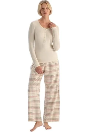 Dagi Women