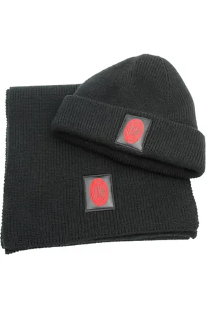 AC Milan ZESTAW SZALIKA I KAPELU W BOX 47% PC 31% PL 22% NY MILAN 143555 CZARNY, , rozmiar uniwersalny