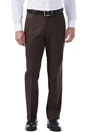 HAGGAR Męskie spodnie premium bez żelaza, khaki, klasyczny krój, rozszerzalna talia z płaskim przodem, , 38W x 32L