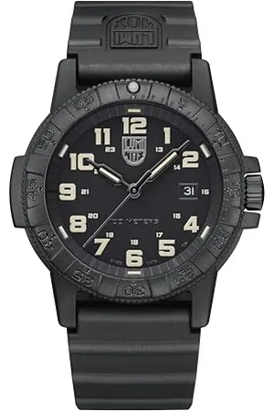 Luminox Męski analogowy zegarek kwarcowy z plastikowym paskiem XS.0330, , Nowoczesny
