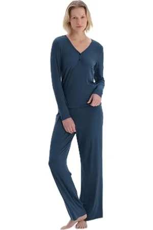 Dagi Women