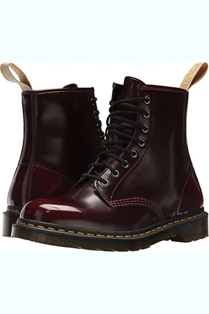 Dr. Martens Unisex - 1460 modne buty dla dorosłych, wegańskie, czerwony (Czerwień wiśniowa), 9 Women/8 Men