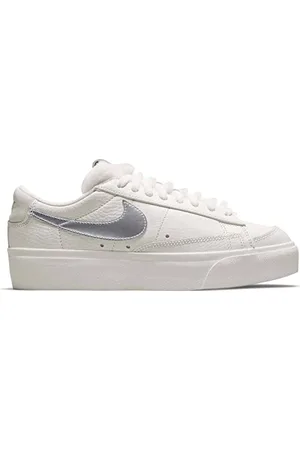Nike Damskie Blazer Low Fur Sneaker, Sail Metalic Silver, 40 UK, , 41 EU