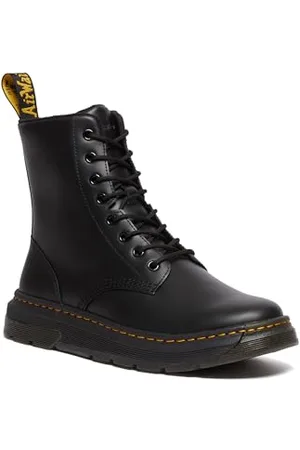 Dr. Martens Unisex Crewson 8 Eye Classic Pull Up Boot, , 7 US Women/6 US Men