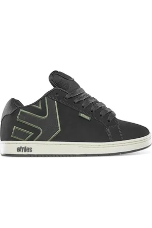 Etnies Fader – Klasyczny styl skate heritage z modnym, puszystym wyglądem, wzmocniona cupsole, dopasowanie z amortyzacją, sneakersy na co dzień
