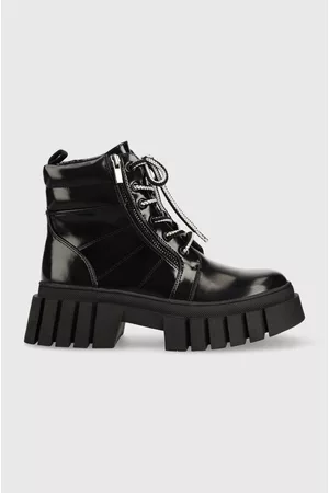 Steve Madden Botki Incredible damskie kolor na platformie lekko ocieplone SM16000130