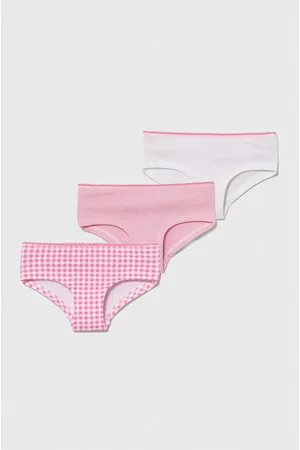 Underwear with Minnie Mouse print