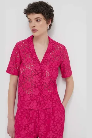 Desigual Koszula SIENA damska kolor relaxed z kołnierzykiem klasycznym 24SWCW30