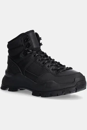 Tommy Hilfiger Botki TJW FEMININE HYBRID BOOT kolor na płaskim obcasie EN0EN02553