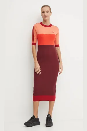 adidas Sukienka X Ksenia Schneider kolor midi dopasowana IW5661