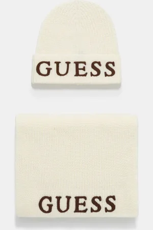 Guess Czapka i szalik kolor GFBOXW P4402