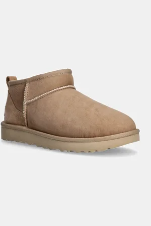 UGG śniegowce zamszowe Classic Ultra Mini kolor brązowy 1116109.SAN