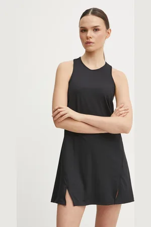 adidas Sukienka sportowa Club kolor mini rozkloszowana JY1712