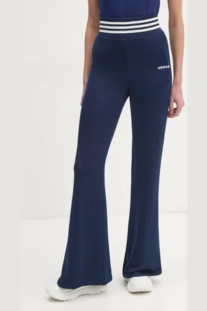 adidas Spodnie dresowe FLARED PANTS kolor z aplikacją JC7688