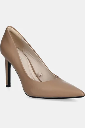Calvin Klein Szpilki skórzane HEEL PUMP 90 - LTH kolor HW0HW02336