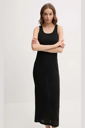 Calvin Klein Sukienka kolor midi dopasowana KW0KW02821