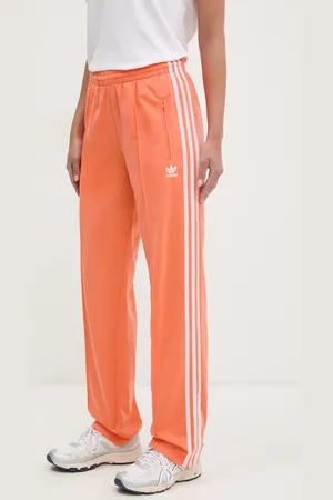 adidas Spodnie dresowe Firebird damskie kolor z aplikacją JC8286