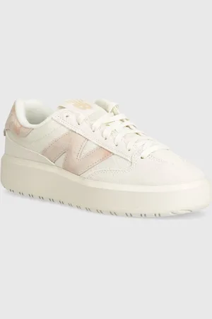 New Balance Sneakersy 302 kolor CT302CTA