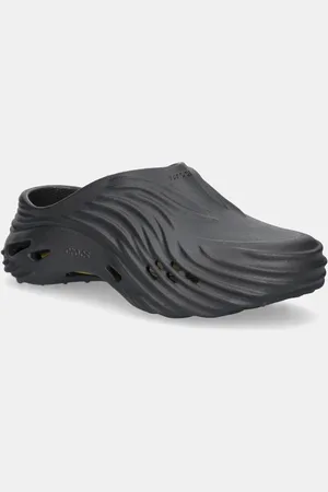 Crocs Klapki Echo Wave Clog kolor 210521.0LD