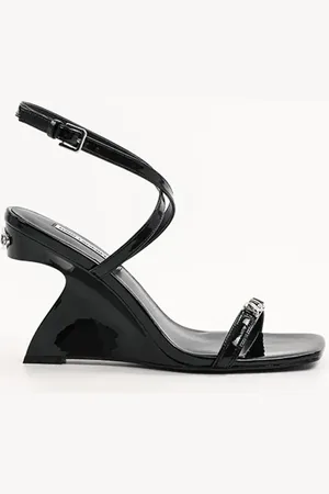 Karl Lagerfeld Sandały skórzane WAVERLY kolor KL34612