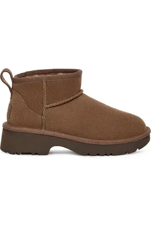UGG śniegowce zamszowe dziecięce KIDS CLASSIC ULTRA MINI NEW HEIGHTS kolor 1157732K