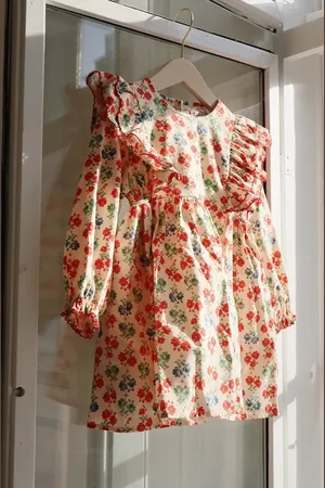 Konges Sløjd Sukienka bawełniana dziecięca COEUR DRESS GOTS kolor mini rozkloszowana KS101933