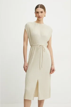 HUGO BOSS Sukienka kolor midi prosta 50521881