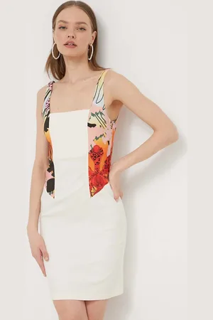 Desigual Sukienka MARBELLA LACROIX kolor mini dopasowana 24SWVW75