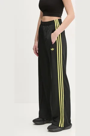adidas Spodnie dresowe Firebird damskie kolor z aplikacją JP2310
