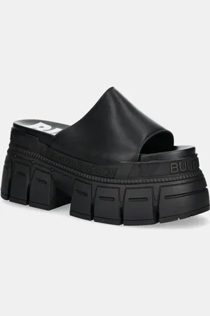 Buffalo Klapki Gospher Mule damskie kolor na platformie 1602263-BLK