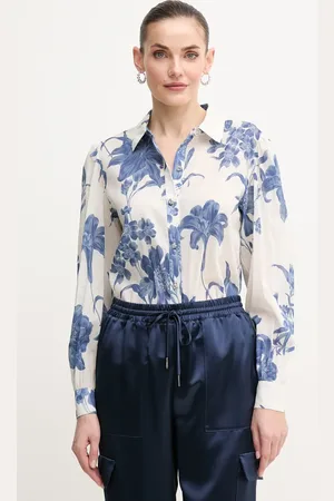 Guess Koszula CLARA damska kolor regular z kołnierzykiem klasycznym W5GH85 WH6C0