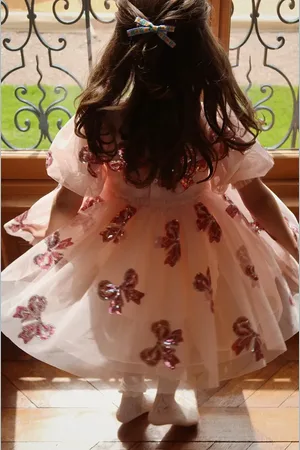 Konges Sløjd Sukienka dziecięca YVONNE SLEEVE DRESS kolor mini rozkloszowana KS102439