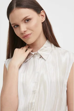 Calvin Klein Koszula damska kolor regular z kołnierzykiem klasycznym K20K206682
