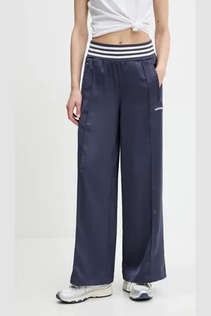 adidas Spodnie dresowe Wide Trackpant damskie kolor gładkie JC7758