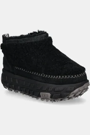 UGG śniegowce zamszowe Venture Daze Ultra Mini Cozy Boot kolor 1161790-BLK
