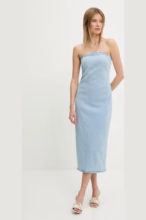 ANSWEAR Lab sukienka jeansowa kolor midi prosta