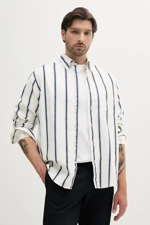 HUGO BOSS Koszula z domieszką lnu męska kolor relaxed z kołnierzykiem button-down 50538296