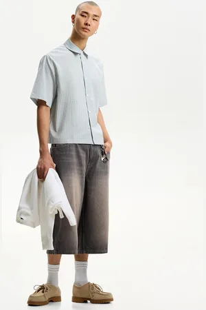 Bershka Denimowe Jortsy Bermudy Super Baggy Mężczyzna 32