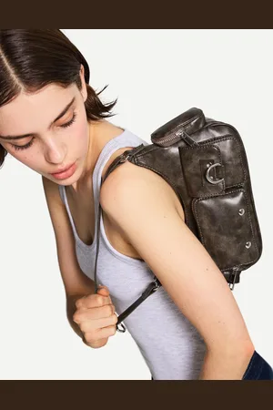 Bershka Torebka Na Ramię Z Wieloma Kieszeniami