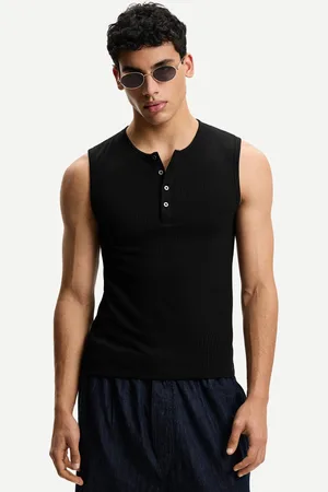 Bershka Top Na Ramiączkach Z Guzikami Mężczyzna Xs