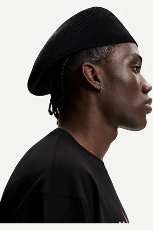 Bershka Pleciony Beret Mężczyzna