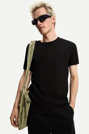 Bershka Jeansowa Torebka Z Efektem Sprania Mężczyzna